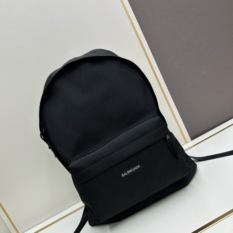 Ba*len*cia*ga backpacks